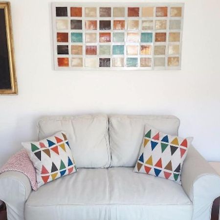 Ferienwohnung Modern Cosy Flat With Terrace In Campo De Ourique. Lissabon Exterior foto