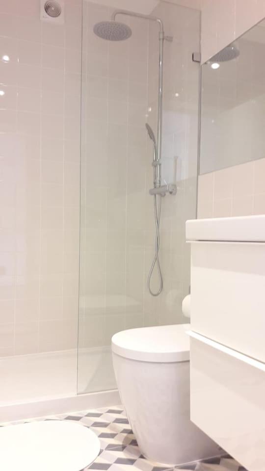 Ferienwohnung Modern Cosy Flat With Terrace In Campo De Ourique. Lissabon Exterior foto