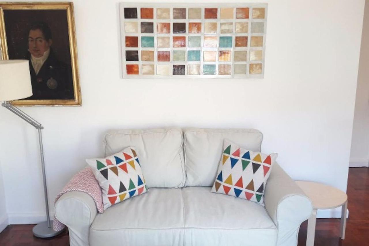 Ferienwohnung Modern Cosy Flat With Terrace In Campo De Ourique. Lissabon Exterior foto